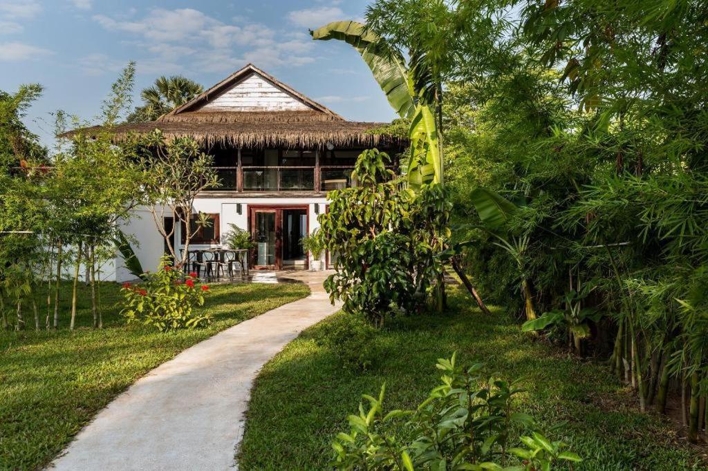 Sampeah Retreat Villa Сиемрип Экстерьер фото