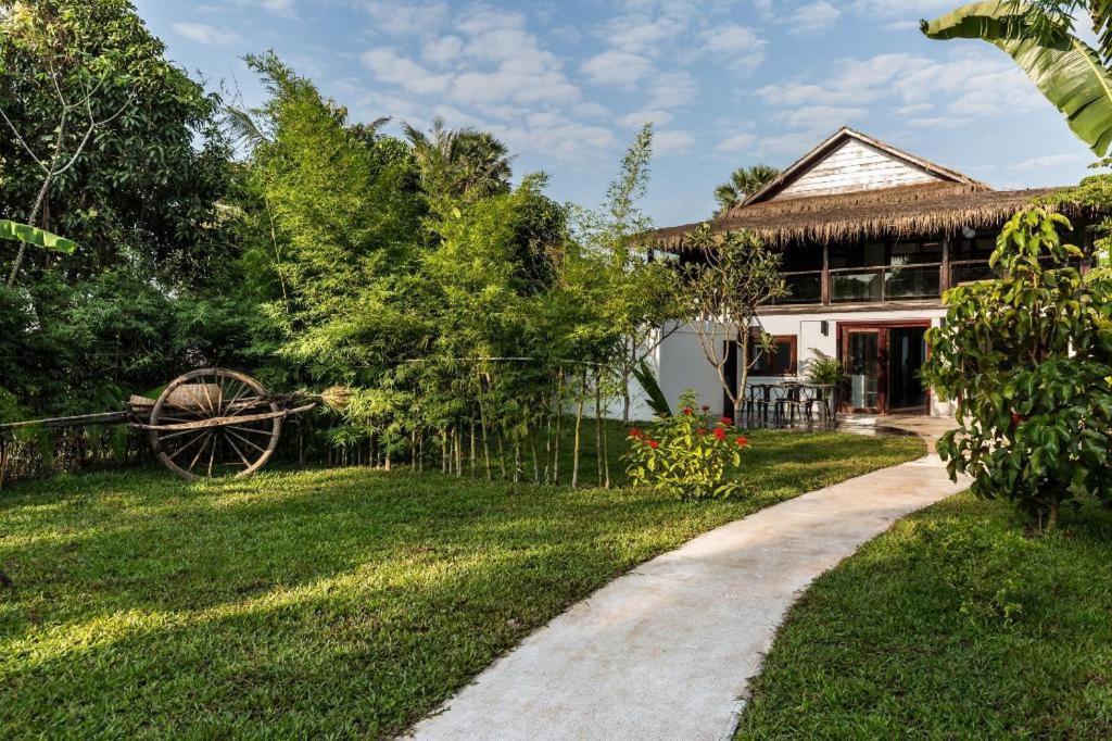 Sampeah Retreat Villa Сиемрип Экстерьер фото